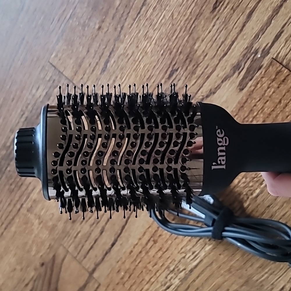 L'ange Titanium Brush Dryer - Picture 1 of 5